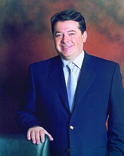 ������: �����������, ���������, ������� | ��� 2002